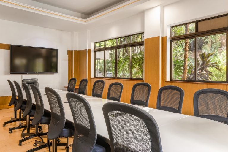 kates-apartment-conference-2